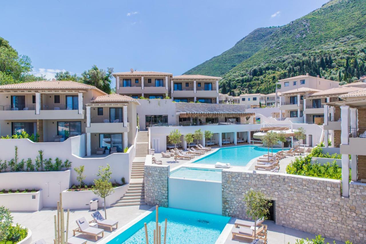 Crystal Waters Nikiana Exterior foto